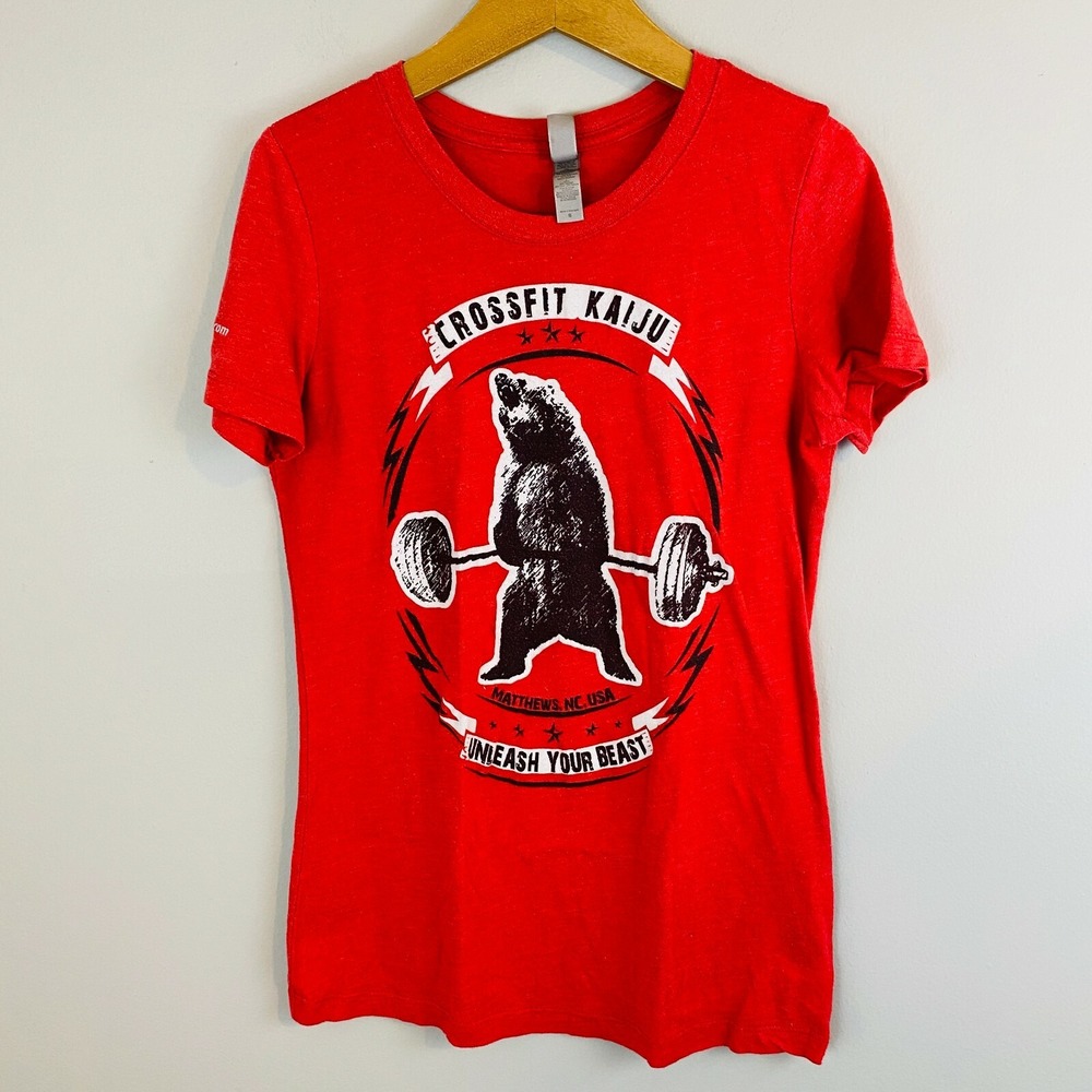 Crossfit Kaiju Matthews NC T-shirt Womens Small Red Activewear Weightlifting